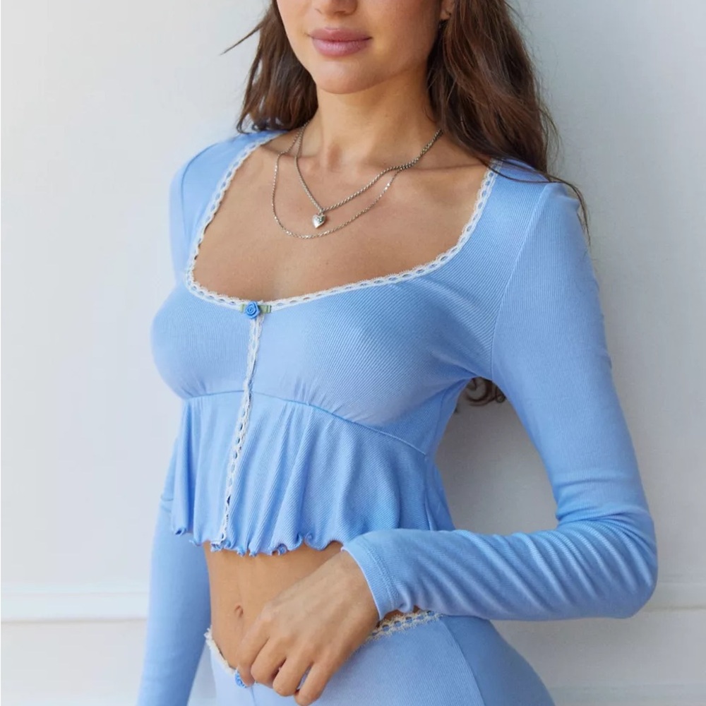 Urban Outfitters Out From Under Sweet Dreams Flyaway Top Size Small NEW